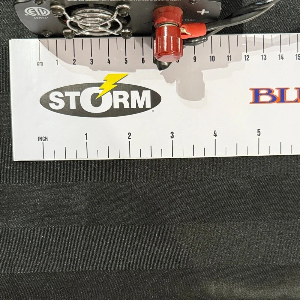 XPower Inverter 300 - Black - Picture 8 of 8